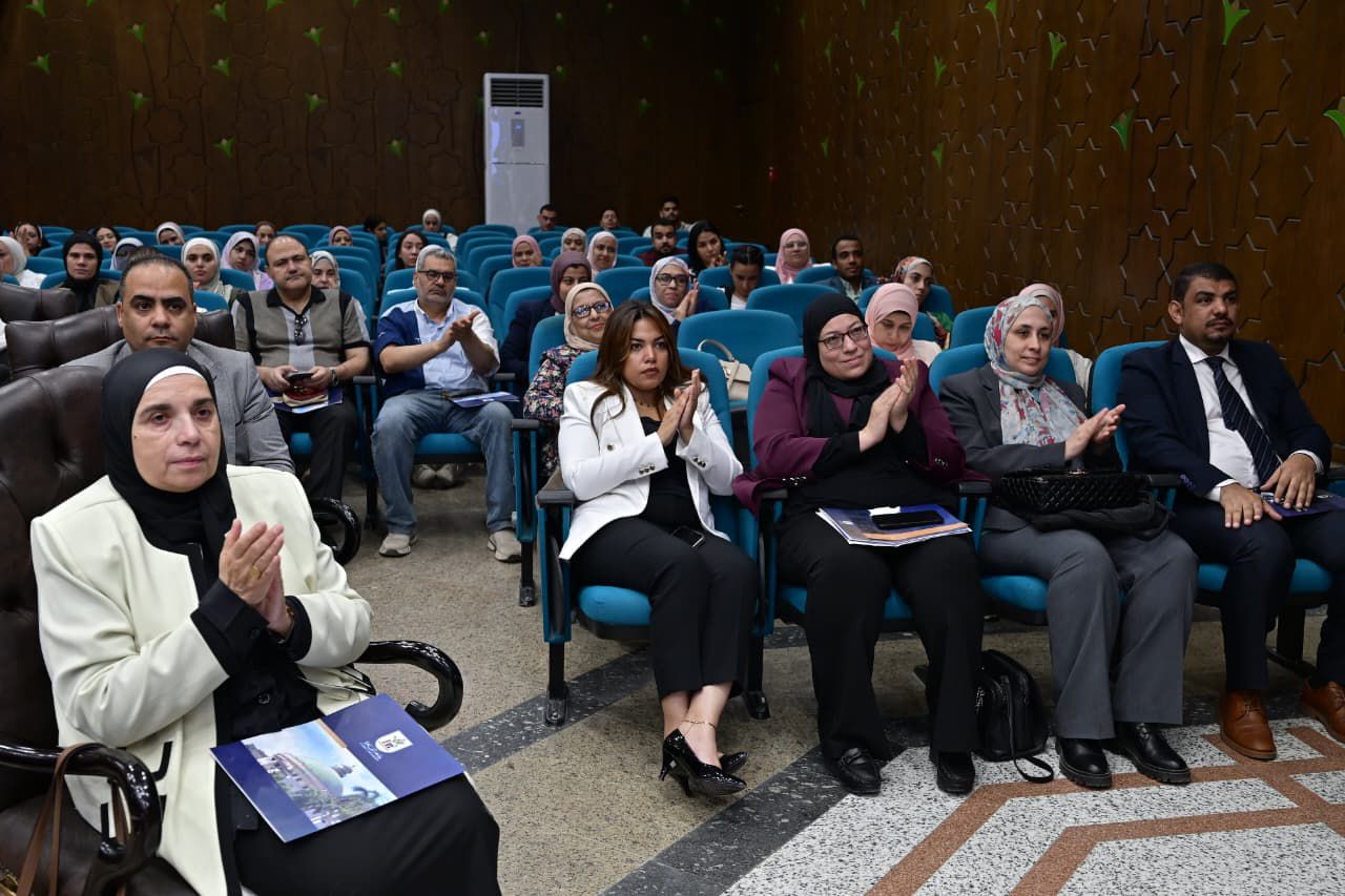 جامعة القاهرة