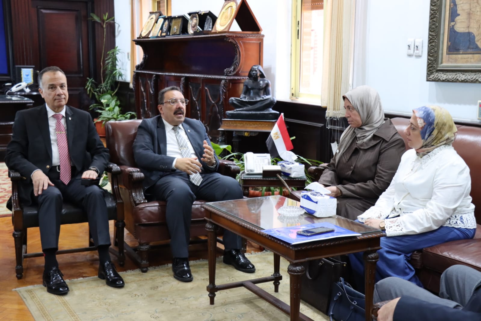 جامعة الإسكندرية تدعم المستشفيات الجامعية بشراكة صحية جديدة مع مؤسسة تداووا