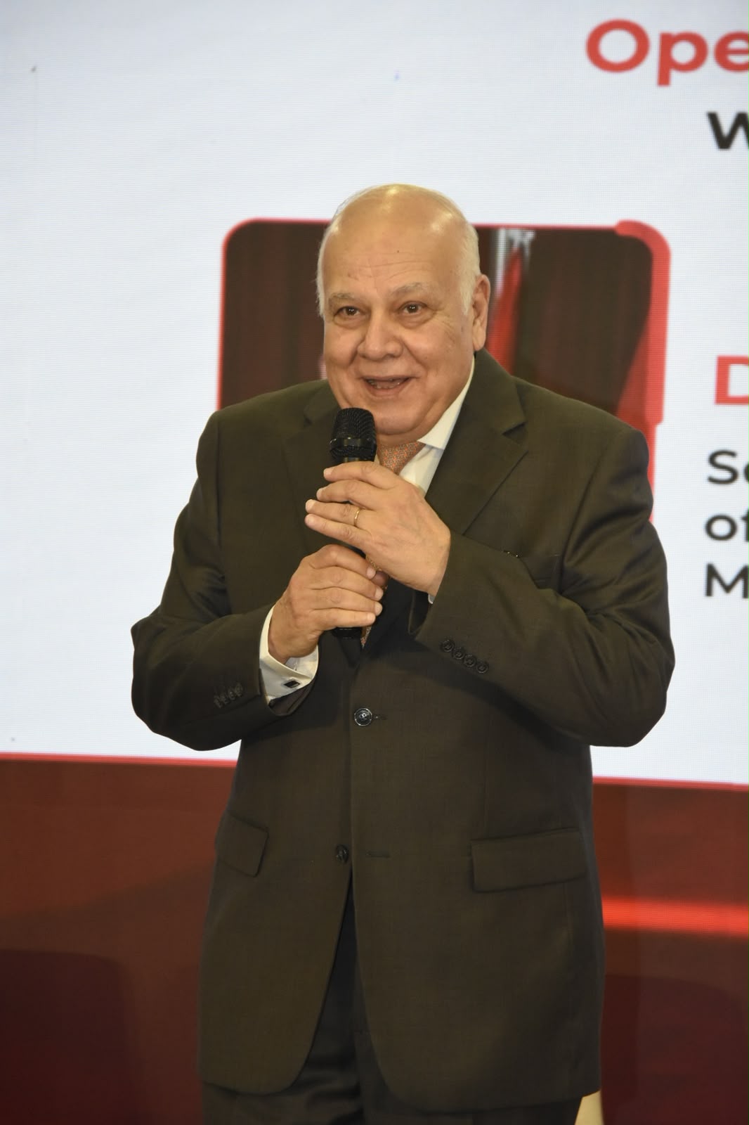 جامعة عين شمس تستعرض رؤية التعليم العالي في&nbsp;EDUGATE 2026 لبناء جامعات المستقبل