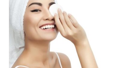 3 أفكار خاطئة عن جلسات تنظيف البشرة