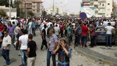 الطلاب بعد امتحان الانجليزي يقطعون الطرق امام المدارس احتجاجا علي صعوبة العربي 