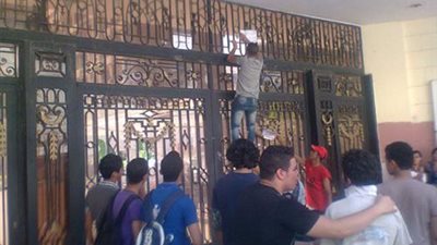 وزير التعليم يكلف 