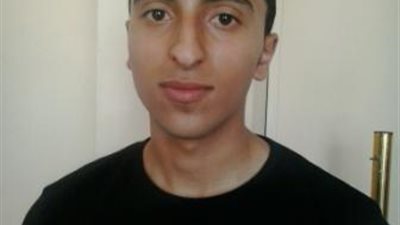 الاول على الجمهورية فى دبلوم المدارس الثانوية الفنية متفوق منذ الصغر