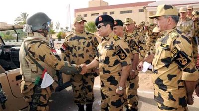 القوات المسلحة تنفي وجود انقسامات داخل صفوفها