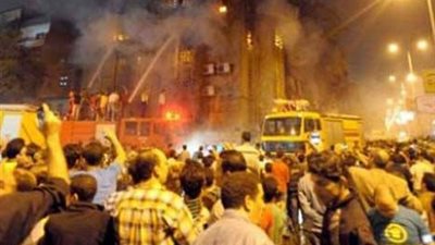 موقعة جمل جديدة بالقرب من المتحف المصري واشتباكات بالخرطوش والحجارة