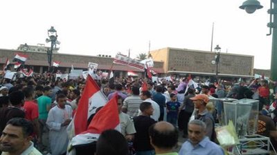 المئات يتظاهرون تضامنا مع الجيش ..والصوفيون ينضمون للمظاهرة