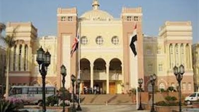 الجامعة البريطانية تنظيم لقاءات مفتوحة مع طلاب الثانوية بمقرها والمجلس الثقافي البريطاني 