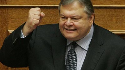 وزير خارجية اليونان : نأمل عدم التدخلات الاجنبية في شئون مصر لتحقيق الاستقرار