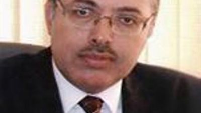 شومان يعتذر عن وزارة الإعلام .. ويدعو الي إلغاء الوزارة