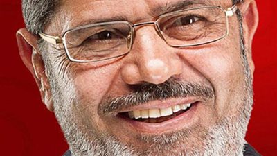 تسريبات عن  مرسي : يكتب على فيسبوك.. ويهنئ بقدوم رمضان ..ويطلب وجبات معينةعلي الإفطار