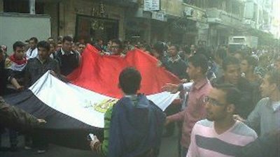 مسيرات حاشدة انطلقت من جامعة الاسكندرية الي الميادين تأييدا لدعوة الجيش 