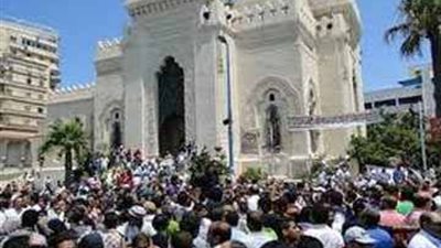 سيارة ترحيلات للقبض علي معتصمي القائد ابراهيم المتسببن في احداث امس 