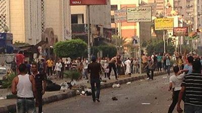 اشتباكات اثناء تشييع ضحية المنصة عمرهريدي  في بورسعيد 