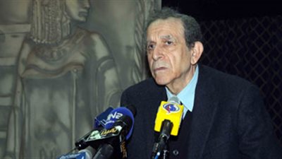 المرحلة الثانية  الثلاثاء وحتي 3 اغسطس بحد ادني 327 للعلمي و287 للادبي 