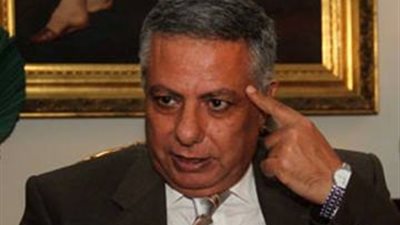 تعديل نظام الترقيات وتوحيد العقود والحد الادني للاجور  ..ابرز مطالب اتحاد المعلمين للوزير 