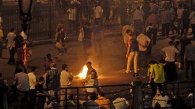 بالفيديوكارثة  : تنظيمات جهادية ملثمة بميدان رمسيس 