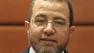 قنديل طلب اجازة رسمية بعد عودته أستاذا بمركز بحوث المياه