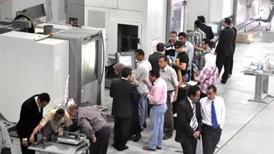     تجارة حلوان تعلن شروط القبول بأقسام اللغات