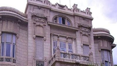 وقفة احتجاجية لطلاب تجارة عين شمس بسبب المصروفات