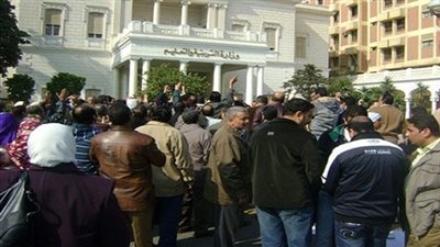 ردا علي تصريحات مسعد ..اولياء الامور والمدرسون الدراسه فى 21 سبتمبر قرار صائب 