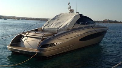 شاهد  ياخت رجل الاعمال ابوالعنين الذي اثارت ازمة علي مواقع التواصل الاجتماعي 