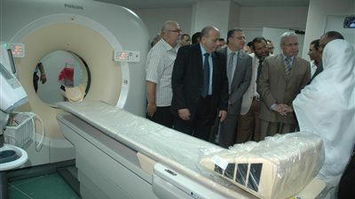 بالصور..افتتاح احدث جهاز أشعة مقطعية بمستشفى المنصورة الجامعى