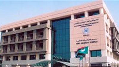 فريق علمى من أكاديمية النقل البحرى تبحث حل أزمة 14 ألف عقار مخالف ومهدد بالإنهيار فى الإسكندرية