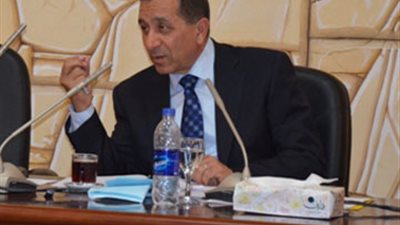 محافظ البحيرة يقرر النزول بسن القبول برياض الاطفال 