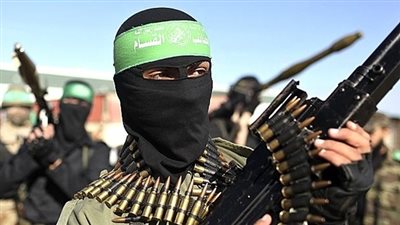 التلفزيون المصري: حماس تدرب أشخاصاً على تفخيخ السيارات ..والحركة تنفي 