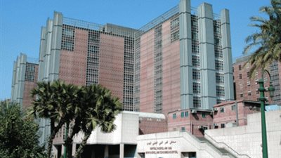 مدير مستشفيات جامعة القاهرة لـ