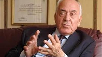 حجازي يستقيل من رئاسة مجلس امناء النيل ..لعجز الدولة عن الوفاء بواجباتها 