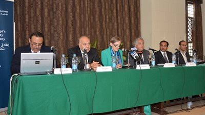 الجامعة الامريكية .. تضع نهاية لـ 