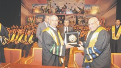 خصم خاص لخريجي الاكاديمية العربية بالدراسات العليا 