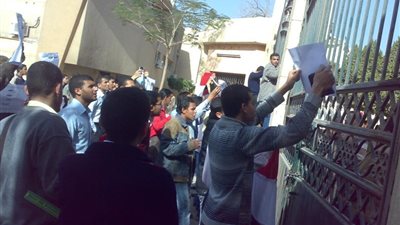  في مظاهرات اليوم الثالث ..