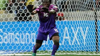 حارس غانا فوزنا علي منتخب المصري بسبب دعوات 