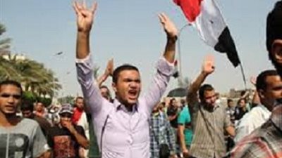 طلاب الأزهر يقتحمون مبنى 