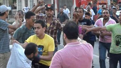 البلطجية اقتحموا مدرسة باسيوط  وهددوا الطلاب بالاسلحة البيضاء 