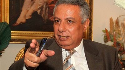 معلمو قومية العجوزة يشتكون مديرهم لـ 