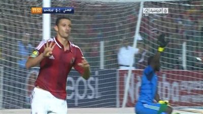 بالفيديو ..عبد الظاهر يرفع إشارة رابعة  بعد تسجيل هدف في مرمى أورلاندو بايرتس