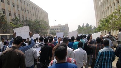 مجلس الوزراء  يقرر اعتبار ضحايا أحداث «محمد محمود الثانية» والصحفيين من شهداء الثورة