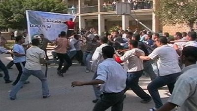 حبس 6 طلاب من جامعة الزقازيق 4 ايام لتعطيل الدراسة والتحريض علي العنف