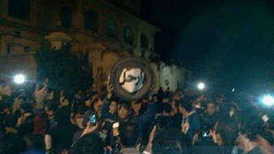 اشتباكات بين الامن وطلاب الازهر بعد محاولة لاقتحام المشيخة