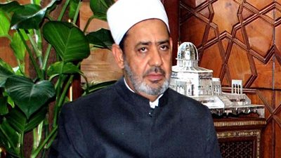 شومان ينعي طالب الأزهر ويطالب بالوقف العنف