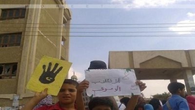 القبض علي 5 من طلاب المحظورة بعلوم بنها قطعوا الطريق