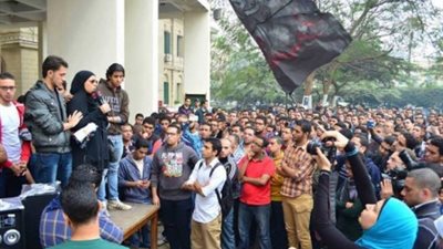 والدة رضا :انا طالبة في كلية الهندسة حتي احصل علي حق ابني