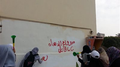 تجديد حبس 17 طالباً و3 طالبات من جامعة المنصورة بتهمة الشغب