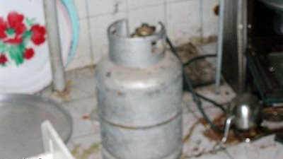 مصرع تلميذ بالاعدادي ووالدته وشقيقه 7 سنوات باختناق الغاز في المنيا