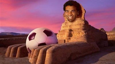 بازل السويسري يحتفل محمد صلاح  بوضع صورته علي ابو الهول