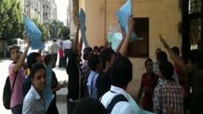 20 طالب ينظمون سلسلة بهندسة القاهرة للمطالبة بالقصاص لـ