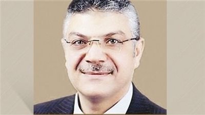 نائب رئيس جامعة الازهر يعلن القاء القبض على 15 طالبة بالهندسة